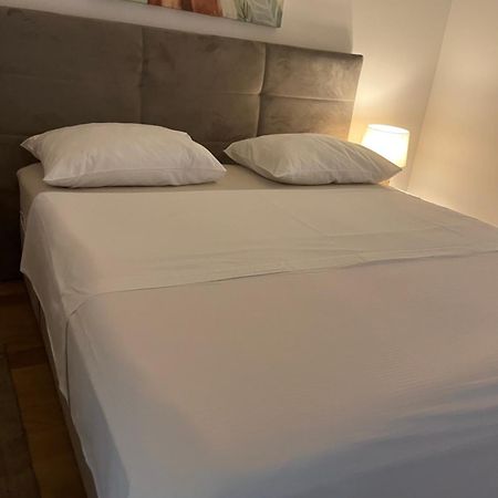 Iris Apartment Private Parking Сплит Экстерьер фото